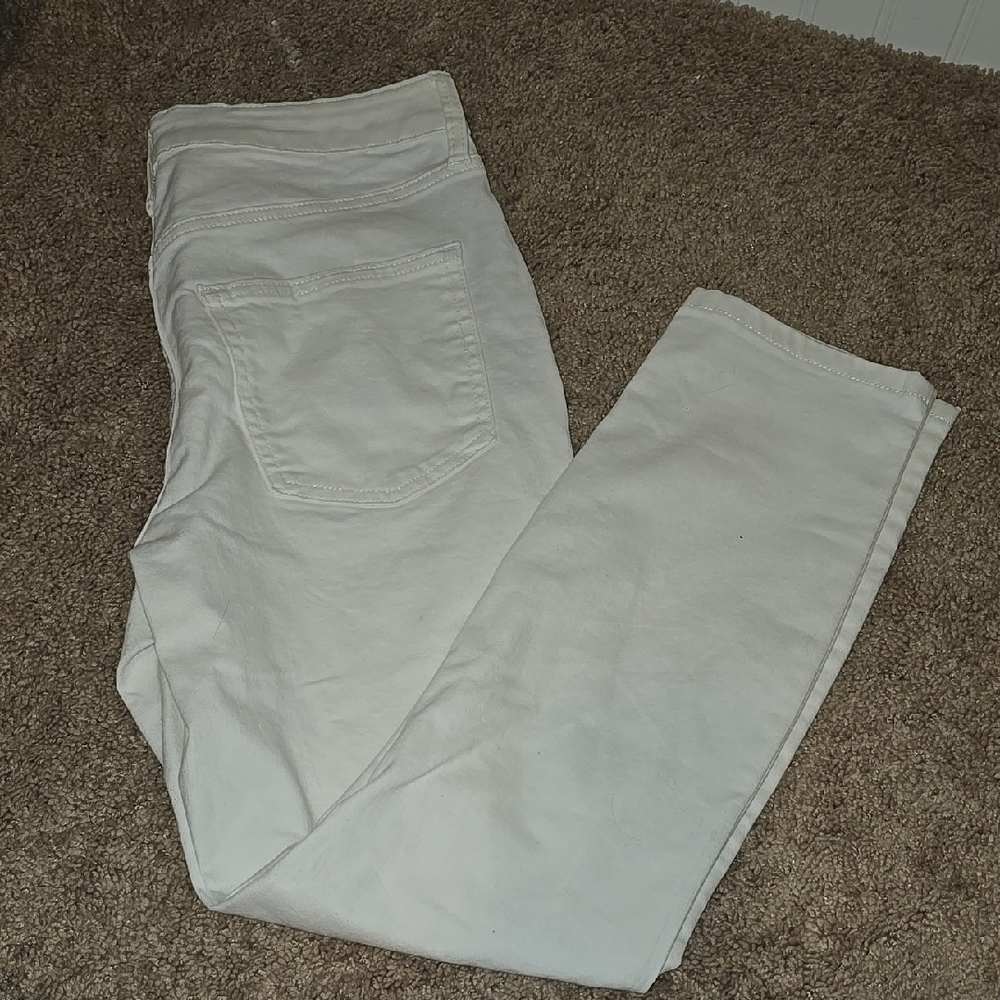 💚3 For $20💚 Lauren Conrad White Jean